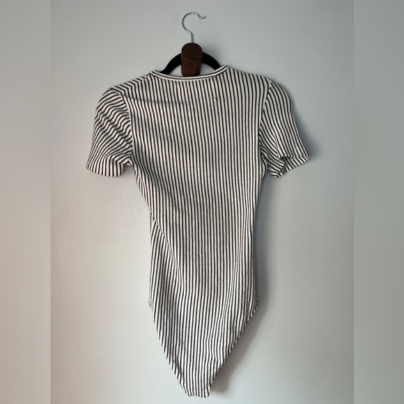 Barbie X Missguided striped black/white bodysuit in size Small - Picture 2 of 4